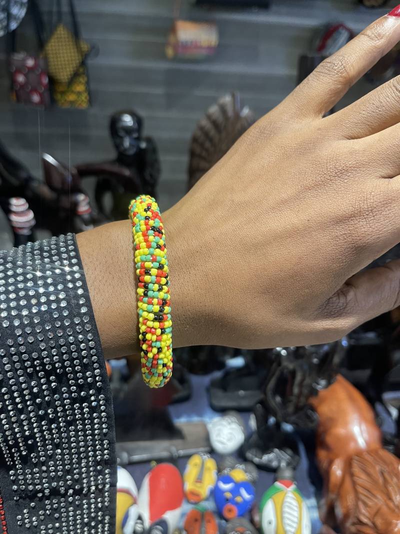 Bracelets en perle - Akwa Marketplace